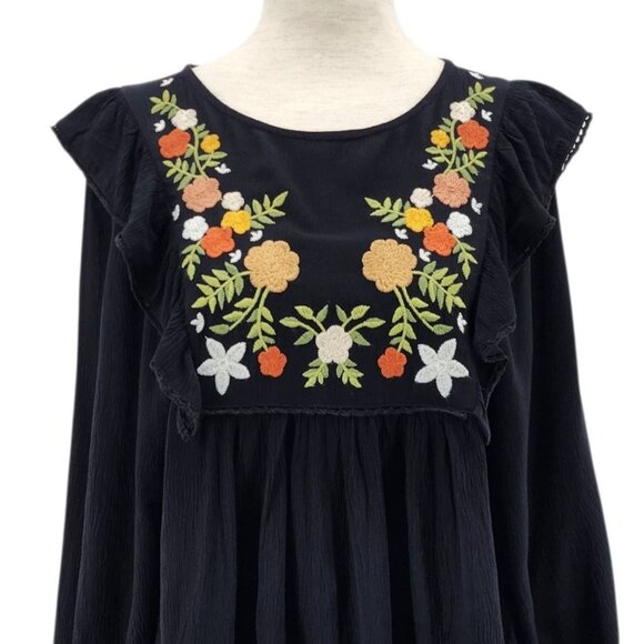 NEW In Loom Womens XS Top Embroidered Floral Tunic Peasant Black Multicolor Boho - Picture 2 of 12